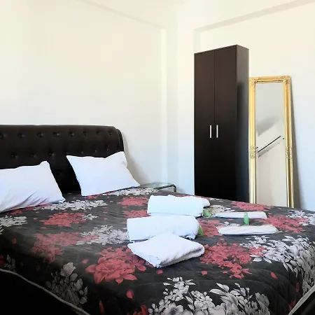 Emmeleias Appartement Kavala